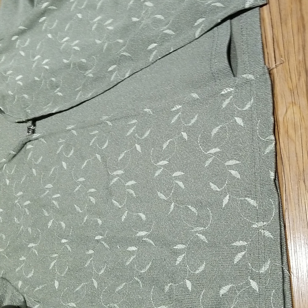 Apparenza sage green top EUC sz 22W - Picture 2 of 6